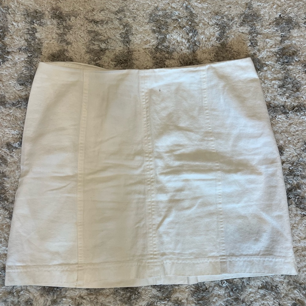 Elegant White Skirt